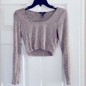 Long sleeve crop top